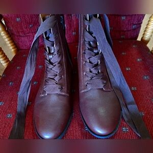 VIONIC jayce BOOTS arch LACE UP - SIDE ZIPPER soft lining WEATHER RESISTANT nwot